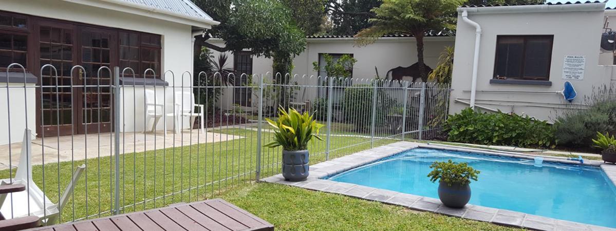 39 On Nile Guest House Port Elizabeth Bagian luar foto